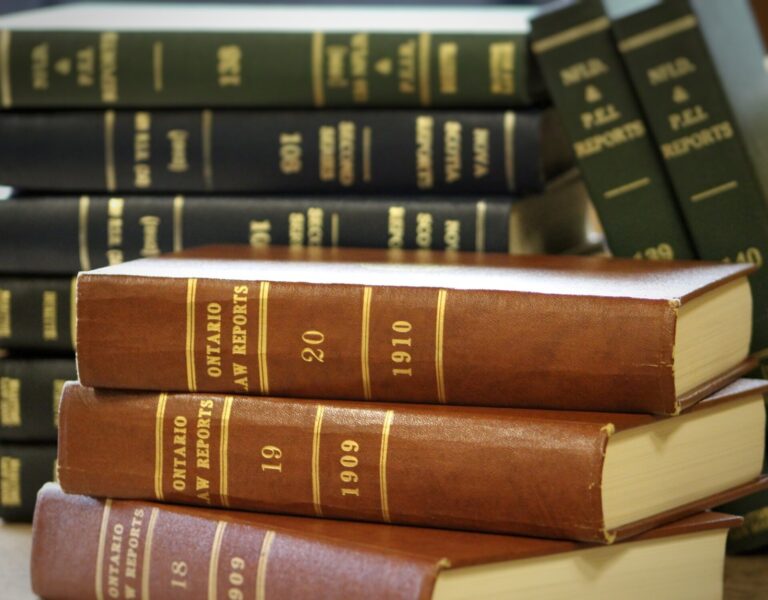 Judge Keeps CNN, Politico and MS NOW at White House